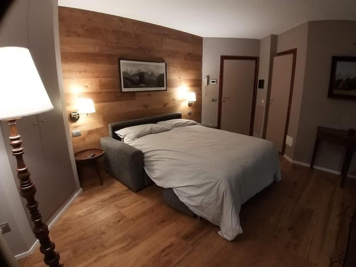 Raffinato Ed Accogliente Monolocale Di Montagna Apartment Breuil-Cervinia Ngoại thất bức ảnh